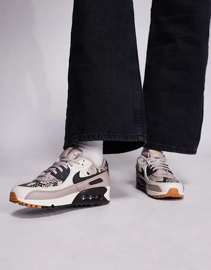 Кроссовки Nike Air Max 90 коричневого цвета со змеиным принтом — фото 4