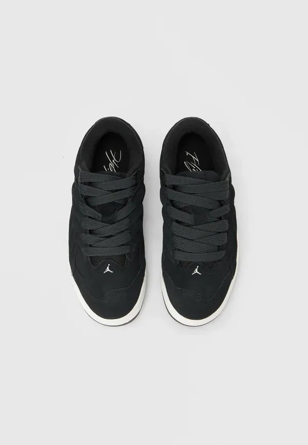 Кроссовки тренировочные Jordan, black/white/dark smoke grey, черный/белый/темно-серый дымчатый — фото 4