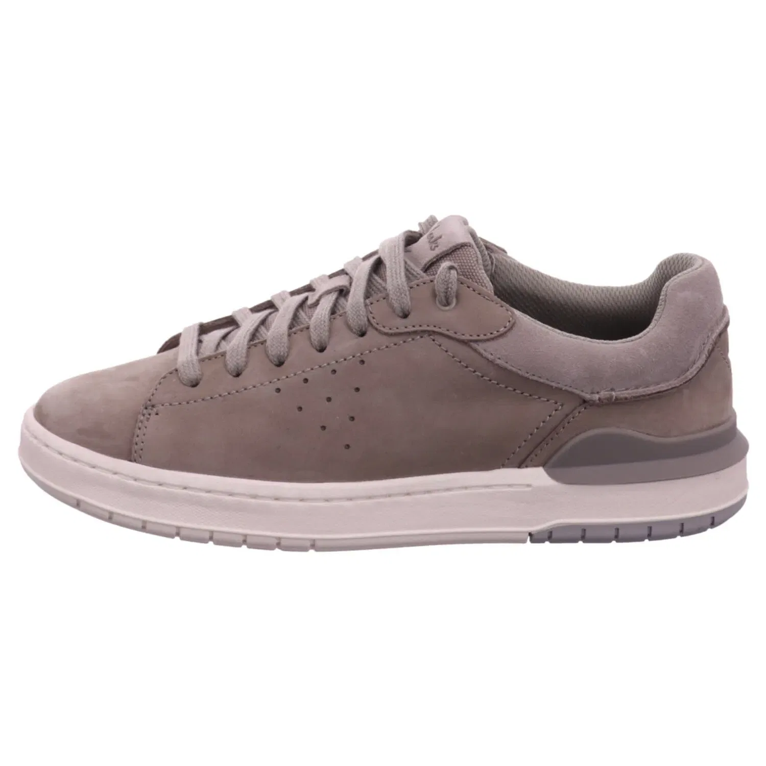 Кроссовки низкие из нубука Clarks бежевые