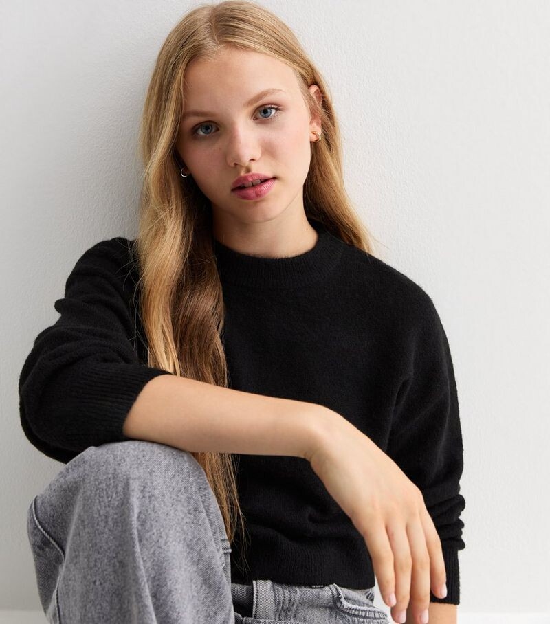 

Черный укороченный джемпер в рубчик с манжетами для девочек New Look, черный