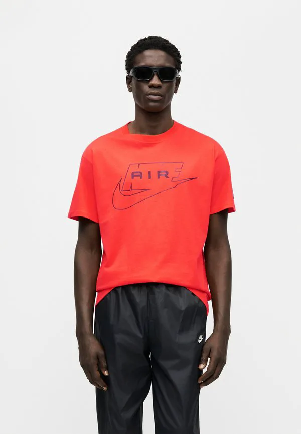 Футболка с принтом Nike Sportswear, Crimson — фото 4