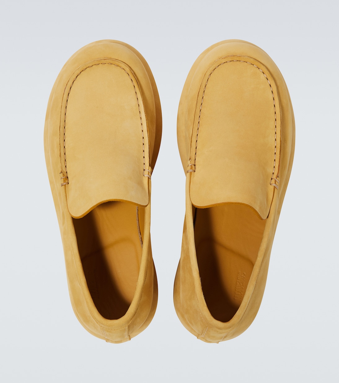 Замшевые лоферы на платформе Les Mocasins Bricciola Jacquemus, Dusty Yellow — фото 4