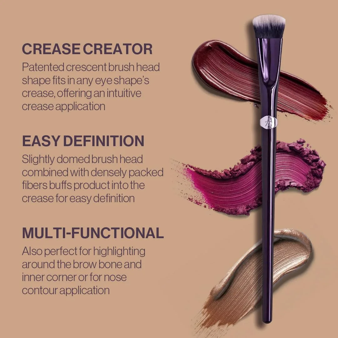 Anisa Beauty кисть для складки века Eye Crescent Crease Brush | профессиональная мягкая плотная веганская кисть для растушевки кремовых, жидких и рассыпчатых теней | форма головки Crescent для смоки-айза и проработки складки | Cruelty-Free — фото 4