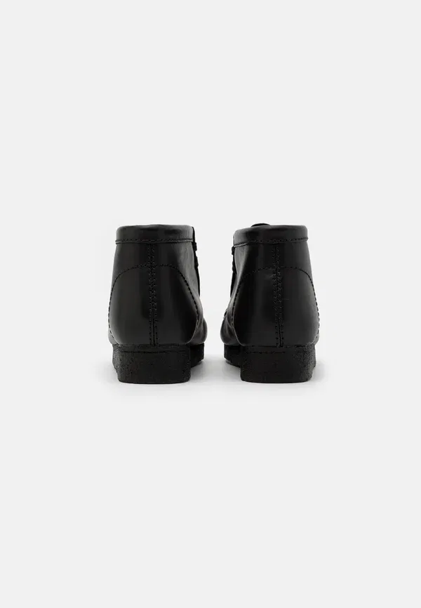 Ботинки повседневные Clarks Originals Wallabee casual lace ups, черный — фото 3