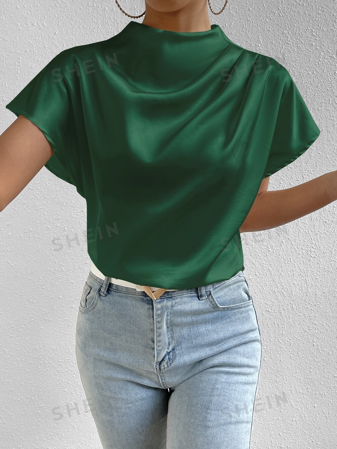

Рубашка Shein Frenchy с круглым вырезом и рукавами, зеленый