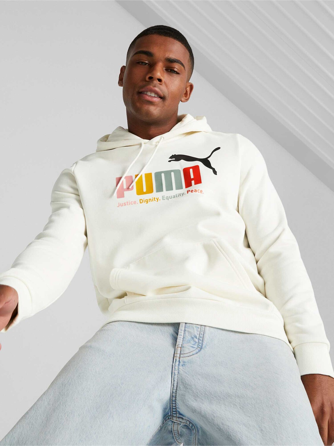 

Толстовка Puma ESS+ Multicolor Hoodie FL, белый