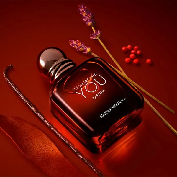 Парфюмерная вода для мужчин ARMANI Stronger With You Parfum 100 мл — фото 3