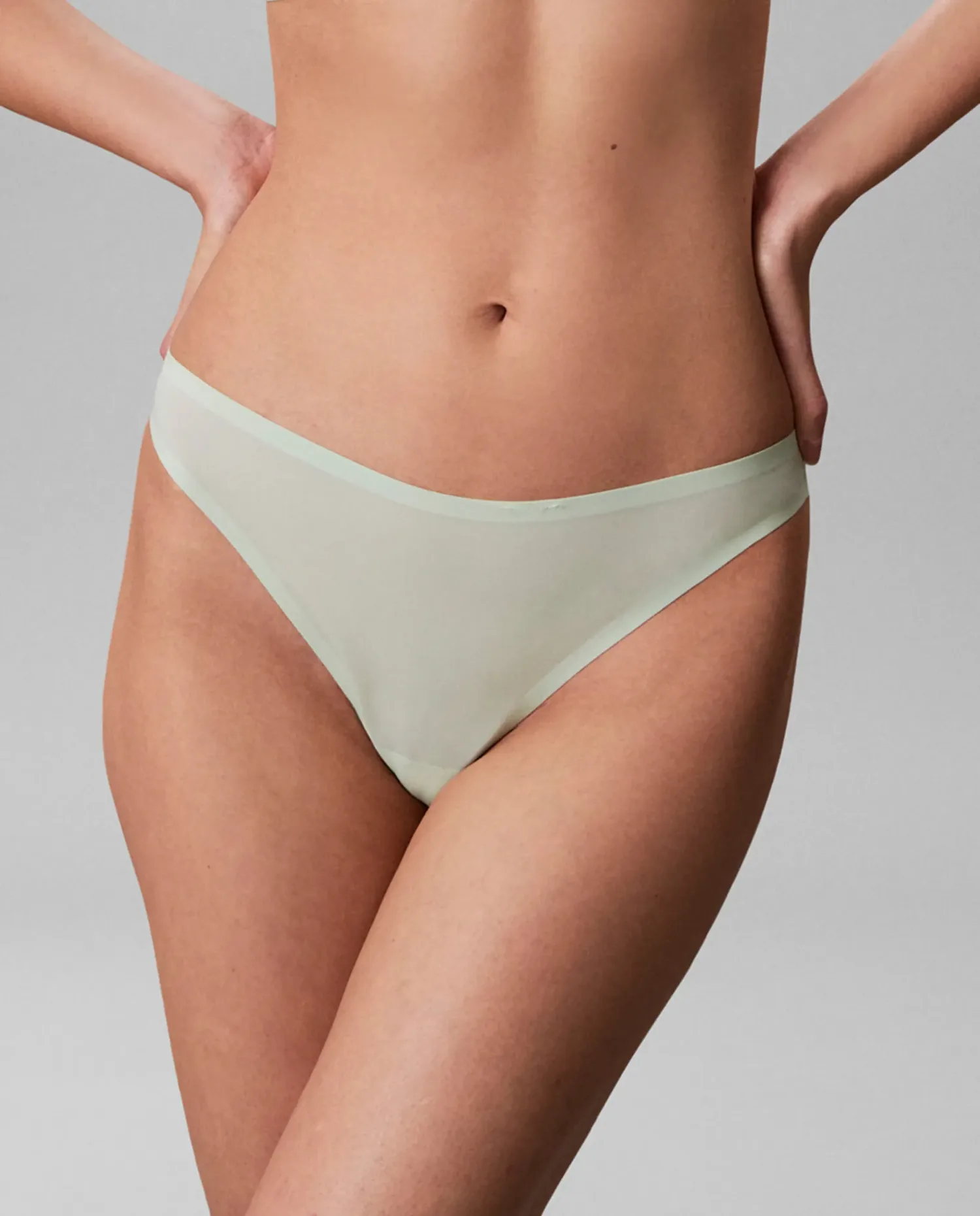 Танга `PERFECTLY FIT ULTRALIGHT Calvin Klein, зеленый