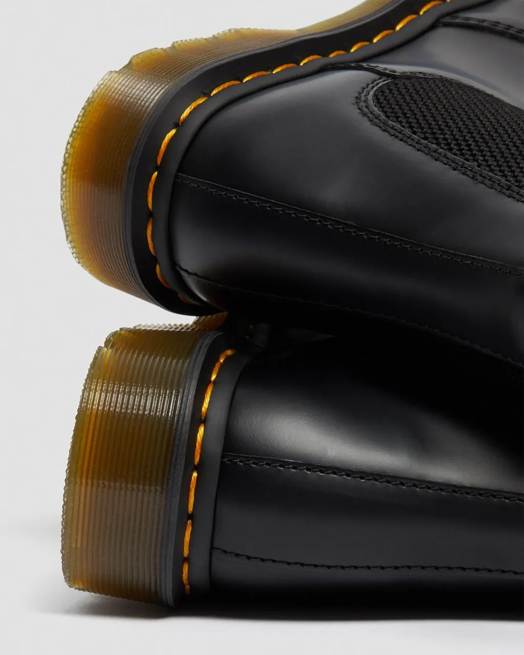 Ботинки женские Dr. Martens 2976 из гладкой кожи, черный — фото 3