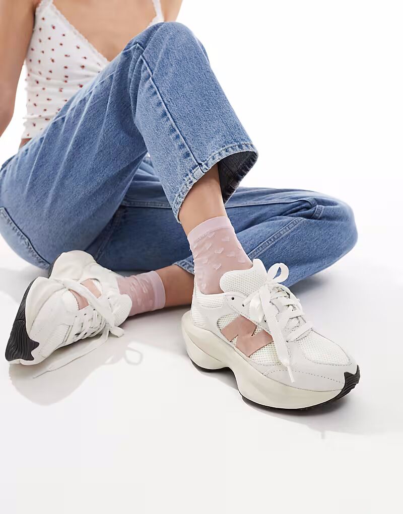 New Balance - WRPD - Кроссовки в бежево-белом и каштаново-коричневом цветах