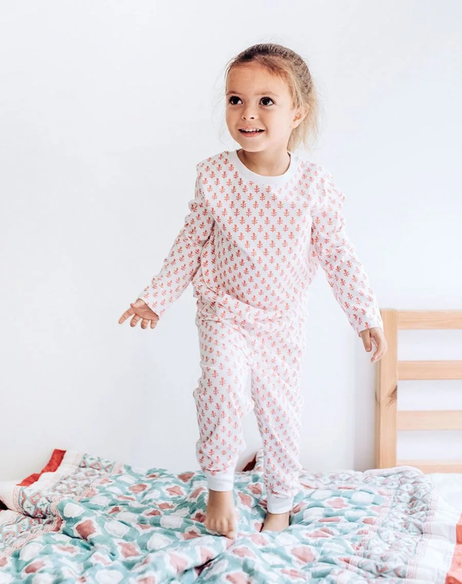 Malabar Baby Пижамный комплект из двух предметов из органического хлопка, Erawan (серый и белый)