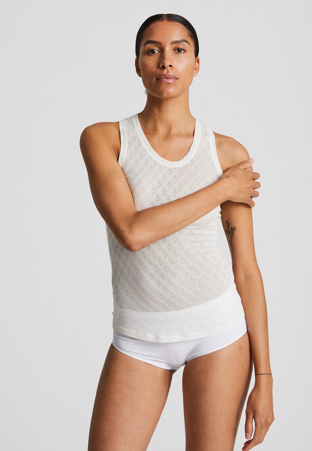 

Топ Nellie GAI+LISVA, цвет off white