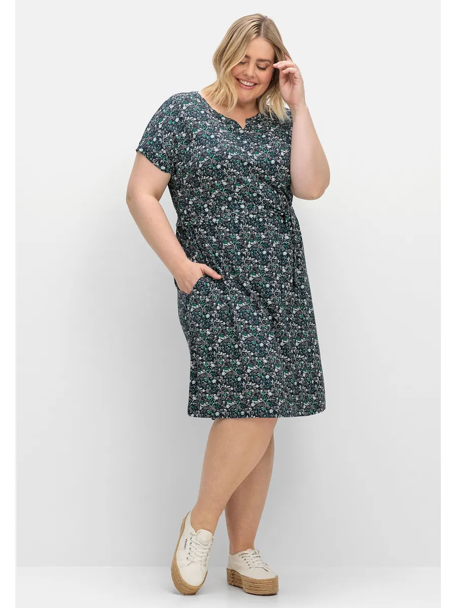 

Трикотажное платье Sheego "Большие размеры" с цветочным принтом и поясом, синий