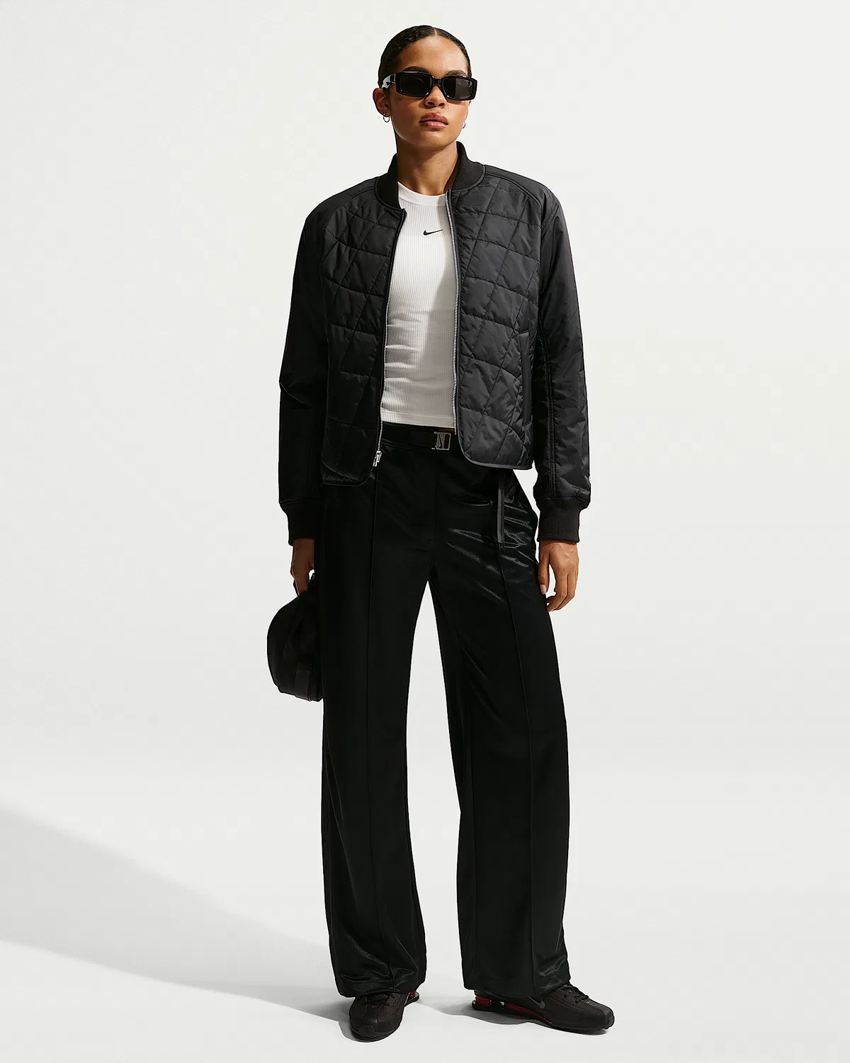 Женская свободная стеганая куртка Nike Sportswear, Black/Sail — фото 4