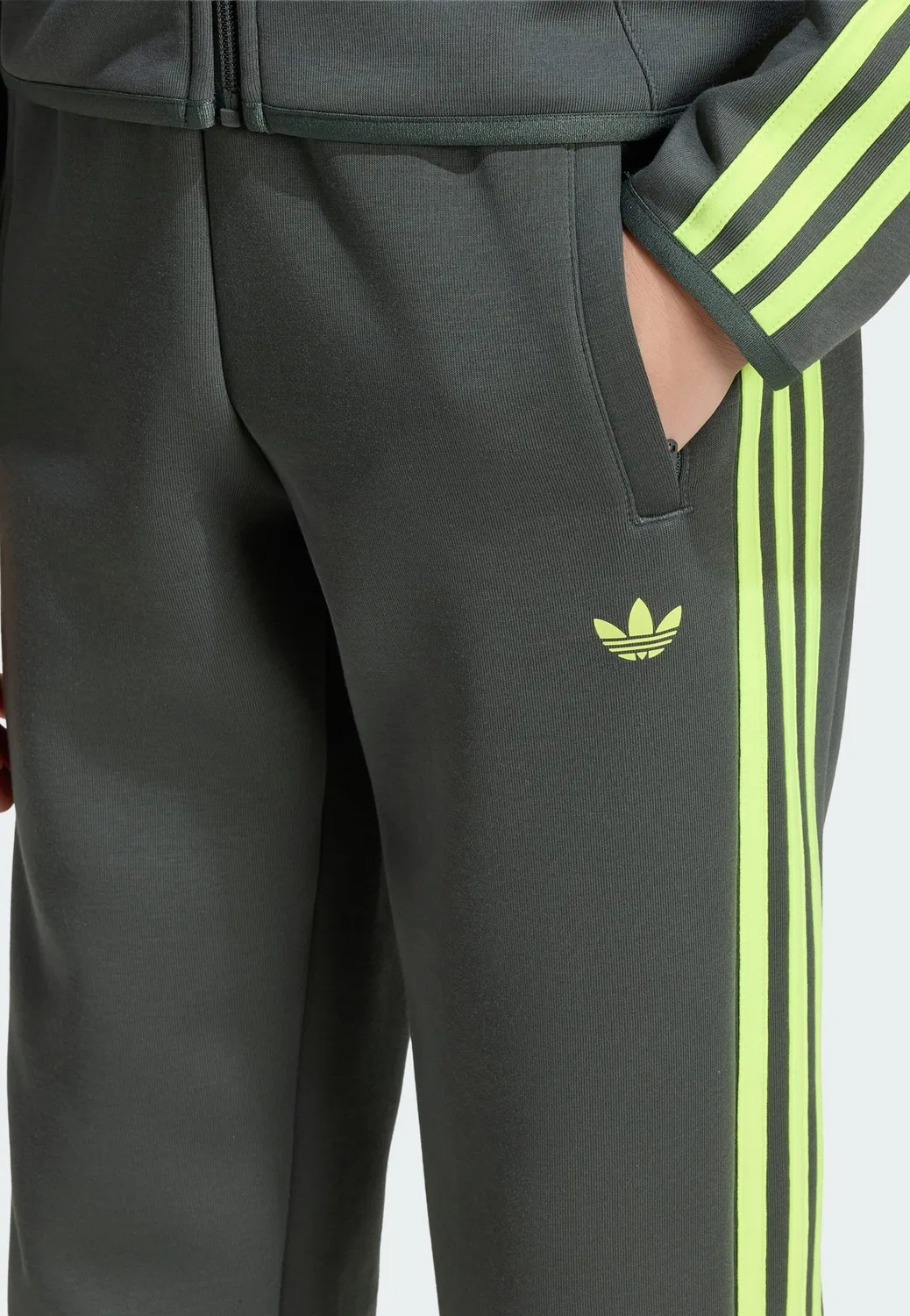 Зауженные брюки Adidas Originals Trefoil темно-серого цвета — фото 4