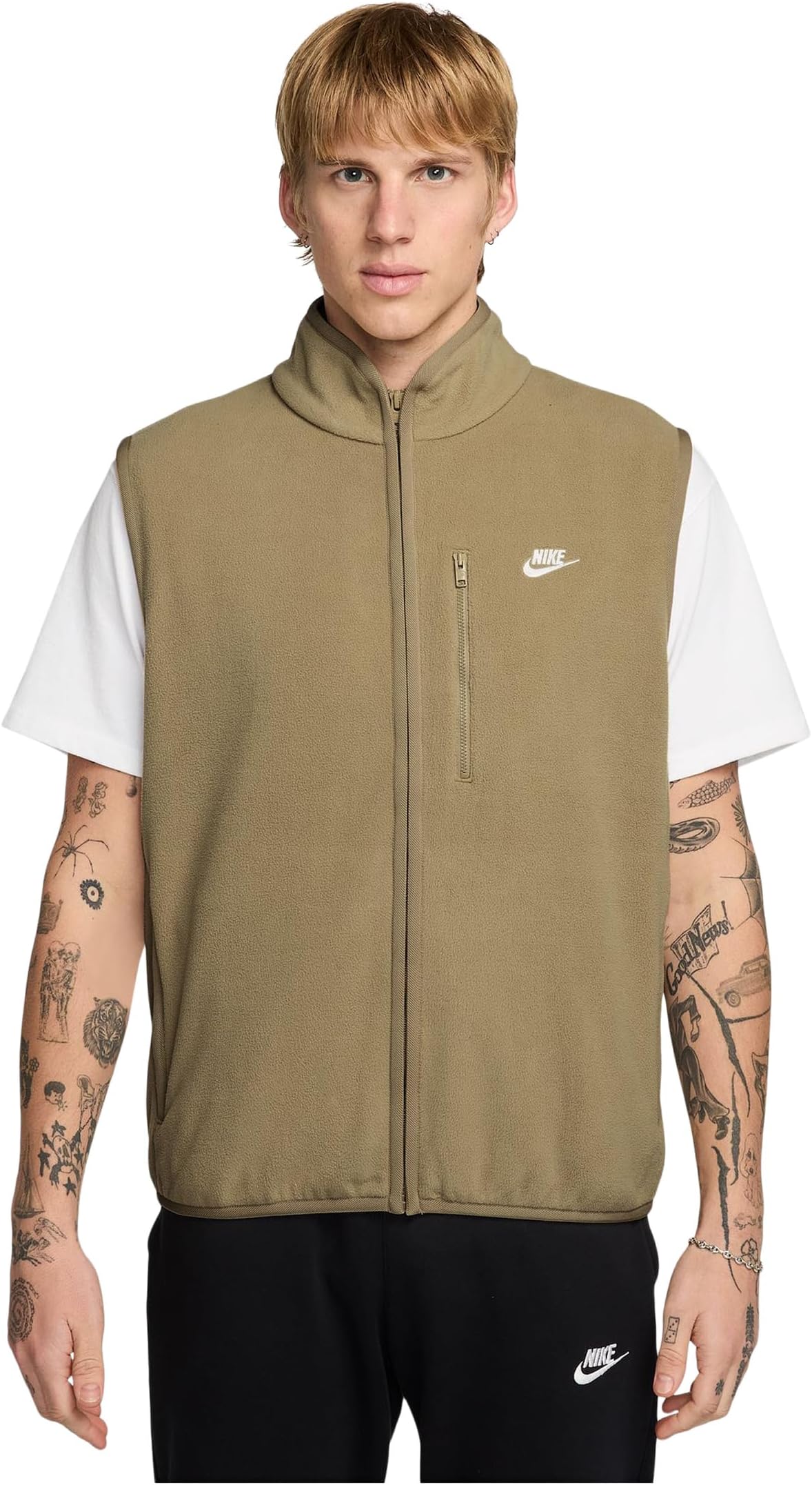 

Жилет мужской зимний Club Nike, Parachute Beige/White