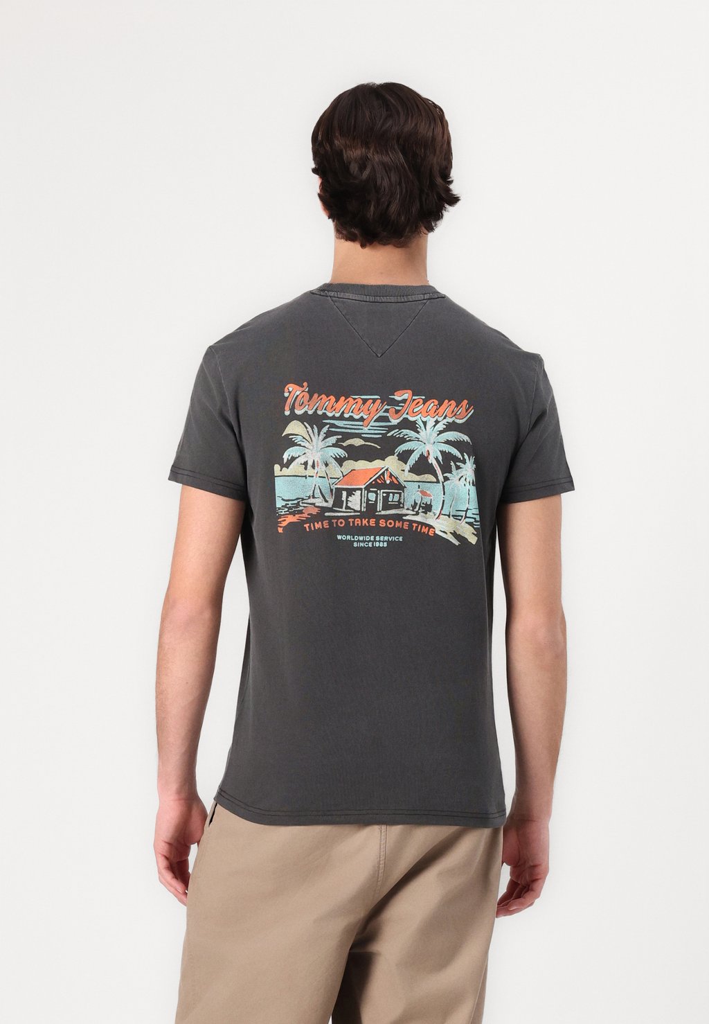 

Футболка с принтом CABANA TEE UNISEX Tommy Jeans, черный