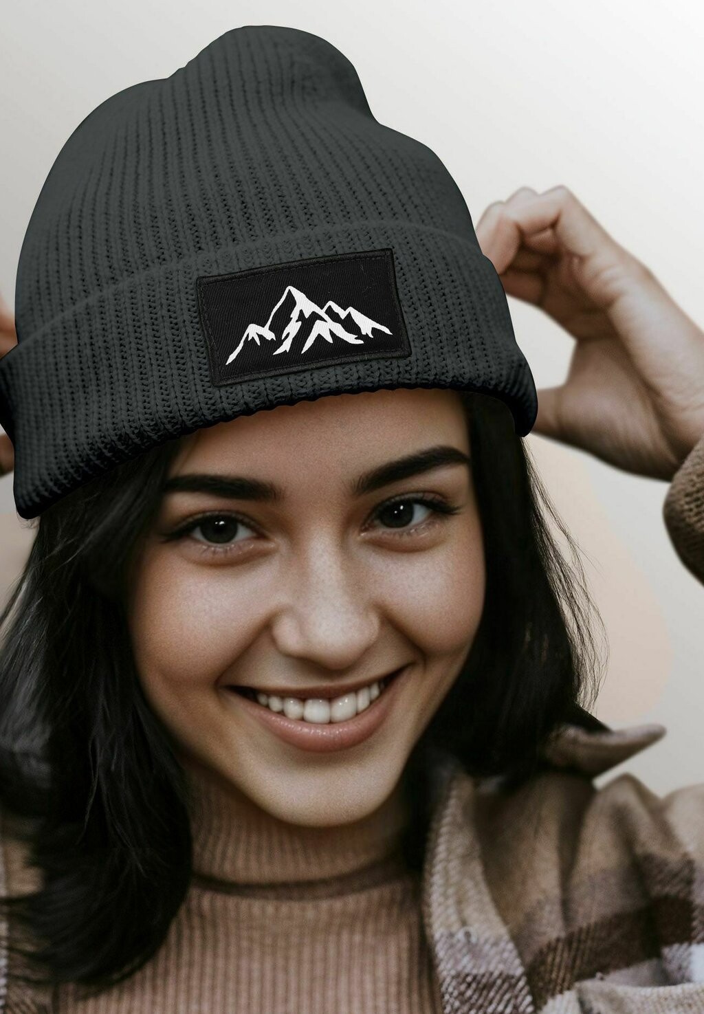 

Шапка PATCH BERGE WNADERN Neverless, серый