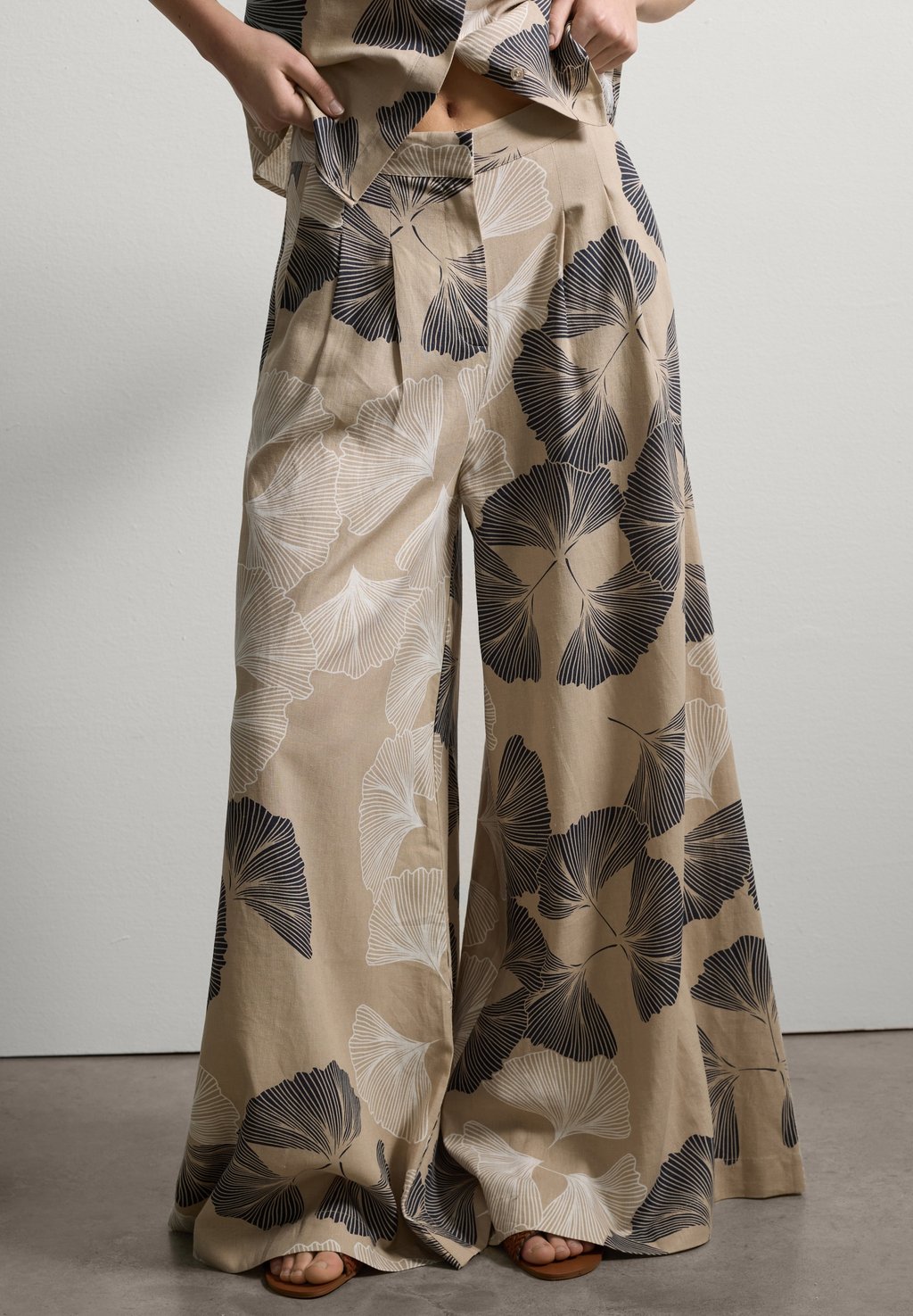 

Брюки WIDE LEG PALAZZO Stefanel, бежевый