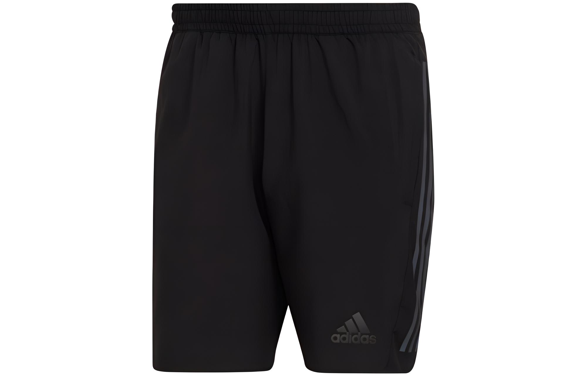 

Спортивные шорты мужские черные Adidas