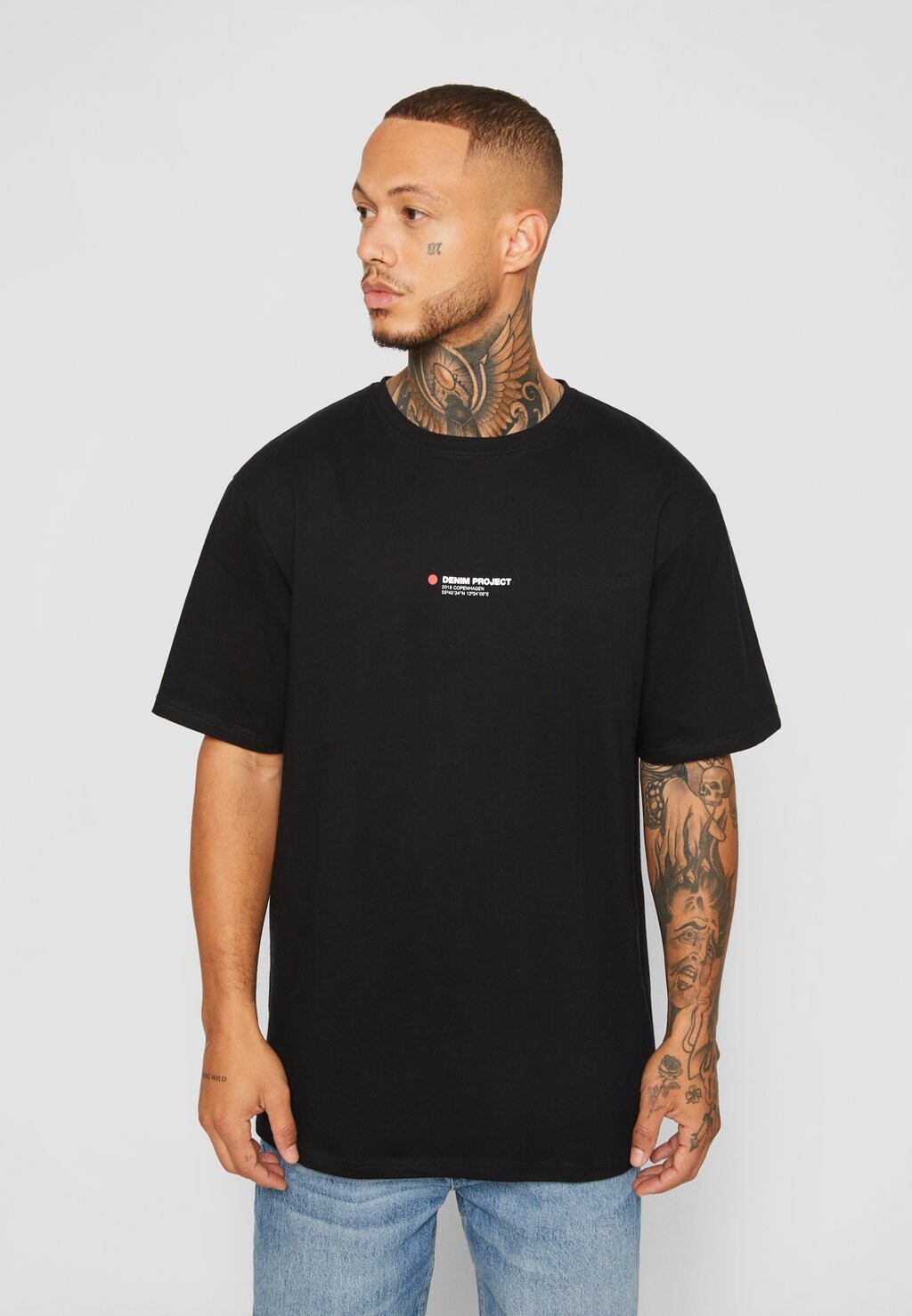 

Футболка с принтом DOT TEE OVERSIZE Denim Project, черный