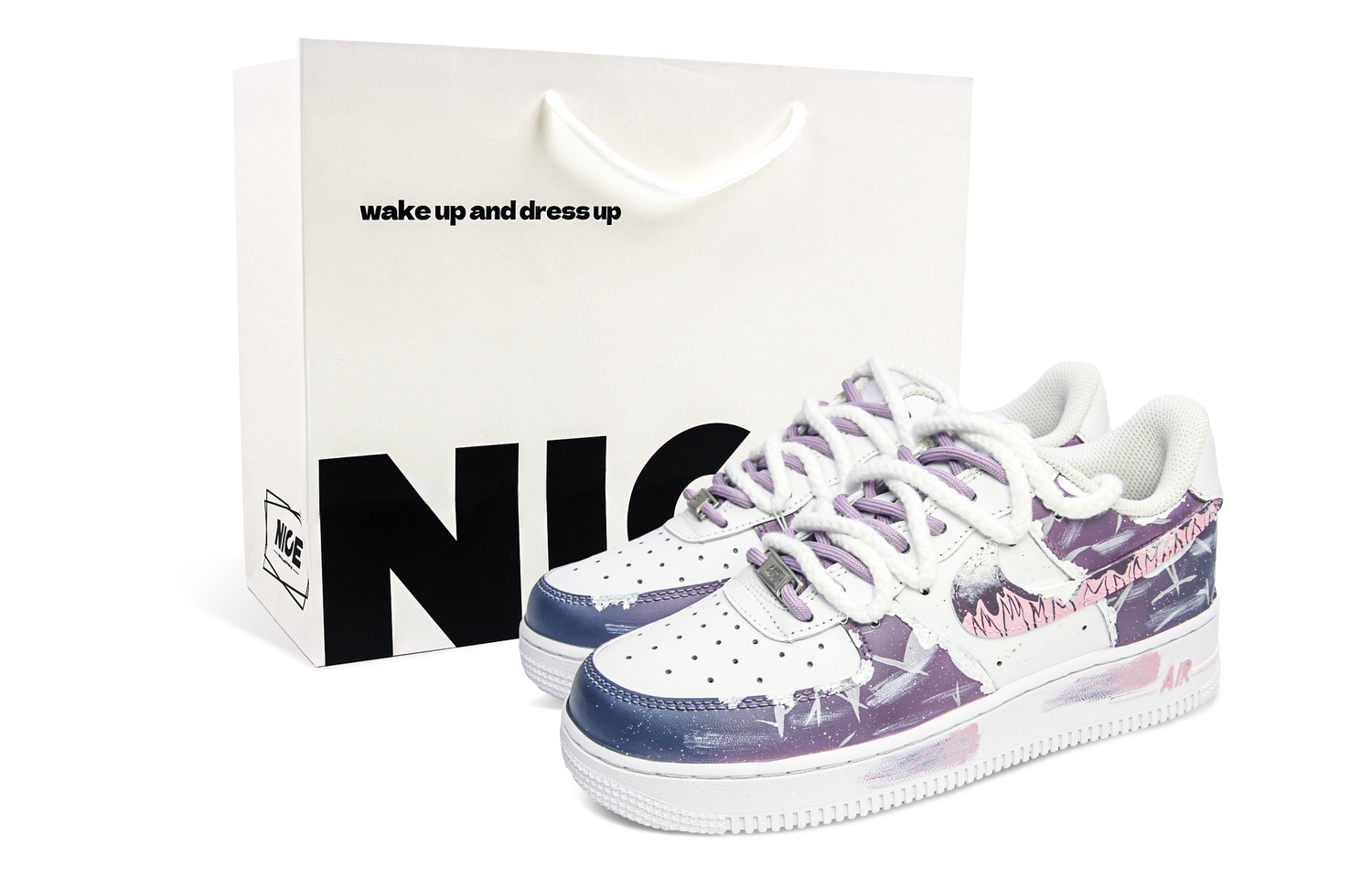 

Кроссовки Nike Air Force 1 устойчивые к истиранию низкие для скейтбординга унисекс фиолетовые с рисунком "шип и пламя" в подарочной сумке, цвет Thorn Flame Language Shopping Bag