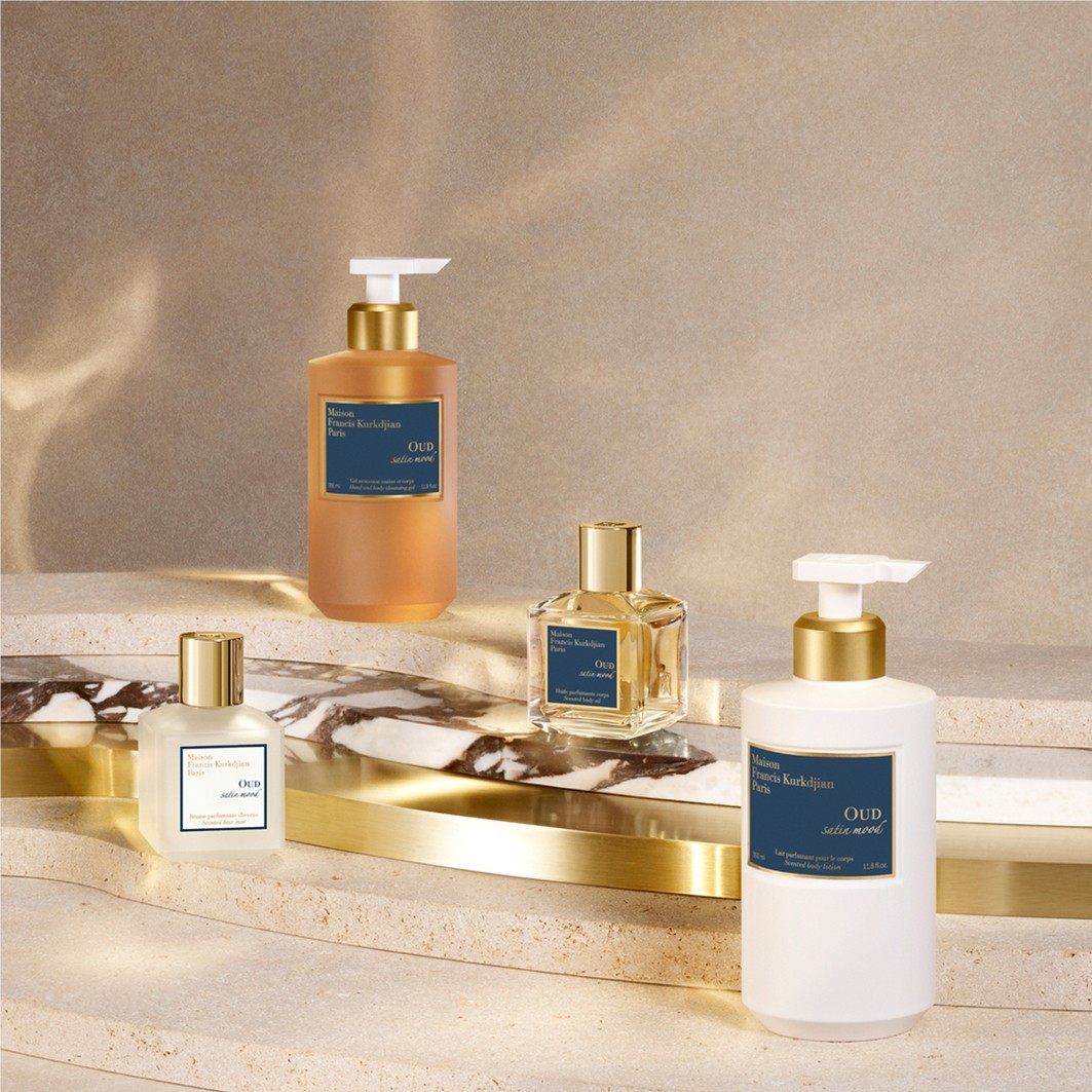 Лосьон для тела oud satin mood body lotion Maison Francis Kurkdjian Paris, объем 350 мл — фото 4