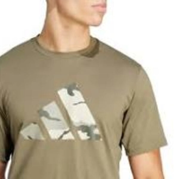 Футболка train essentials сезонные брендовые Футболка love camo размеры Азии Adidas, зеленый — фото 2