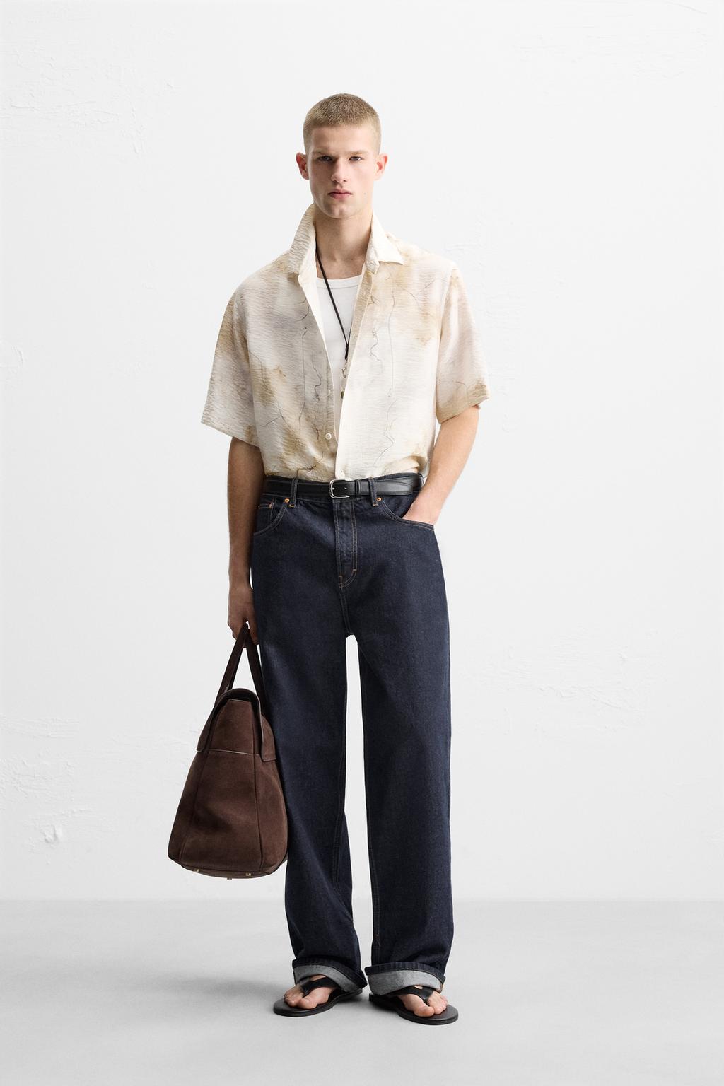 

Рубашка с абстрактным принтом ZARA, бежевый