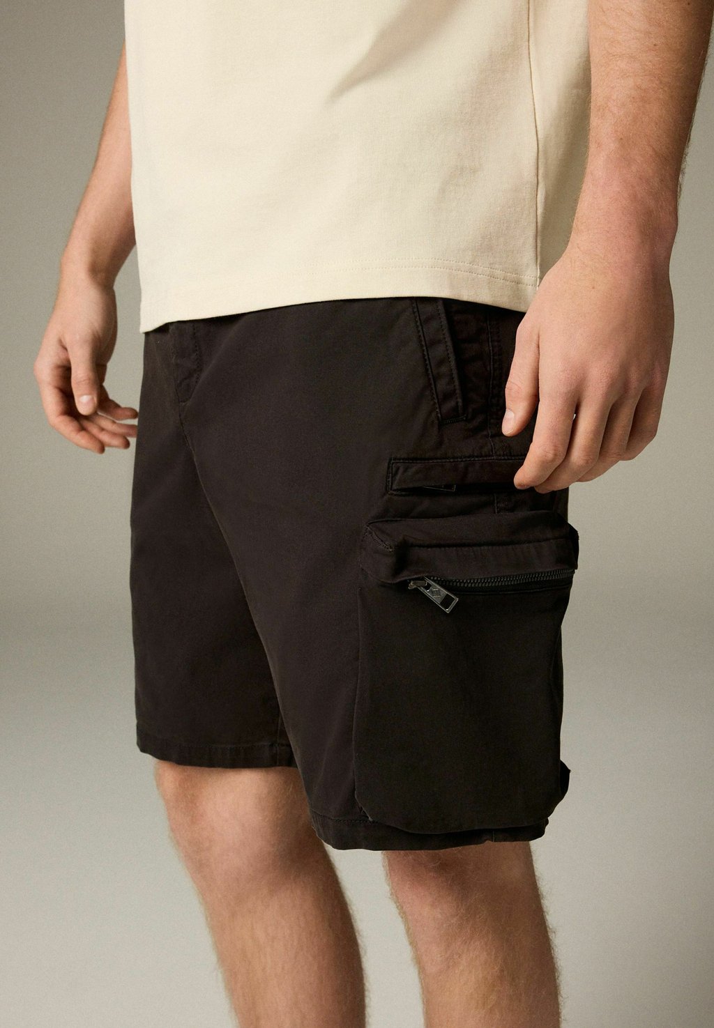 

Шорты CARGO Next, черный