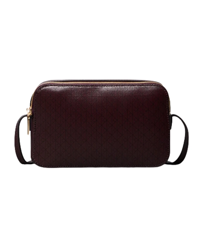 

Сумка для фотоаппарата с монограммой по всей поверхности. Calvin Klein, красный