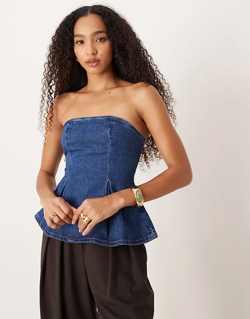 

Джинсовый топ-бандо ASOS DESIGN с плиссированной баской, средне-голубой