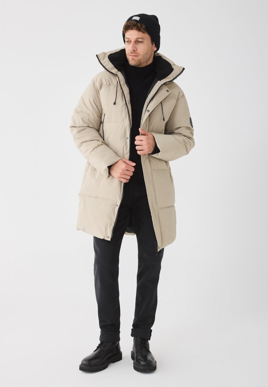 

Пальто Pier One Winter coat, Stone/Grey