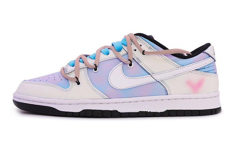 

Кроссовки Nike Dunk Skateboard Shoes Women's Low-Top Blue Pink