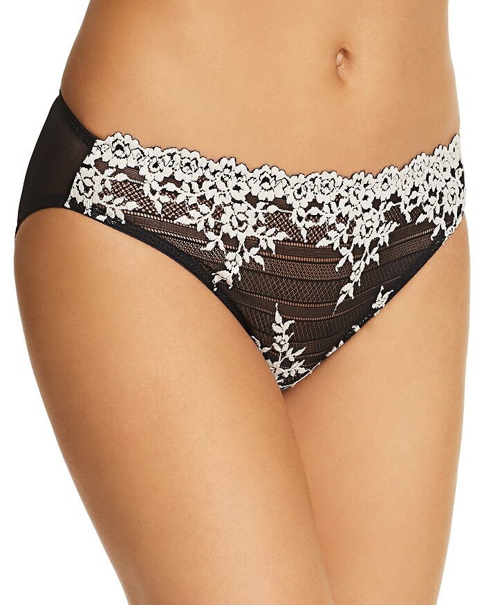 

Бикини Embrace Lace Wacoal