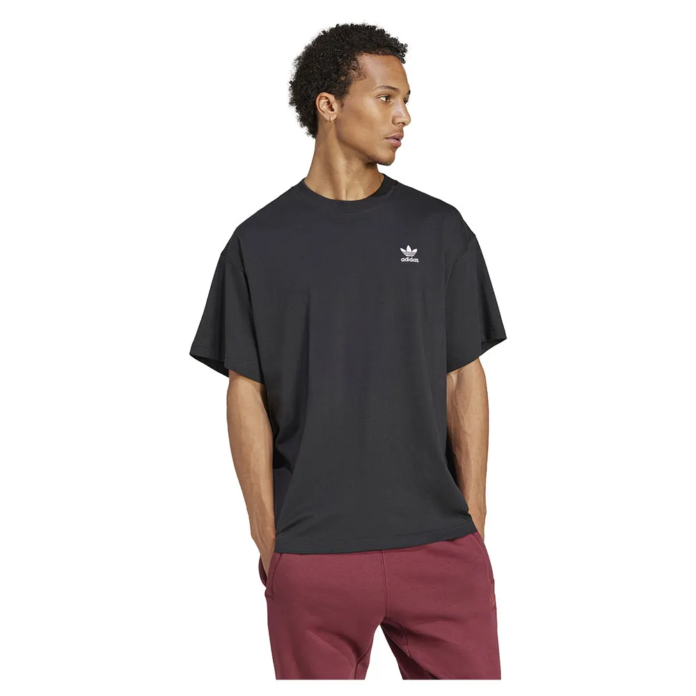 

Футболка с коротким рукавом adidas Originals Trefoil Essentials Oversized, черный