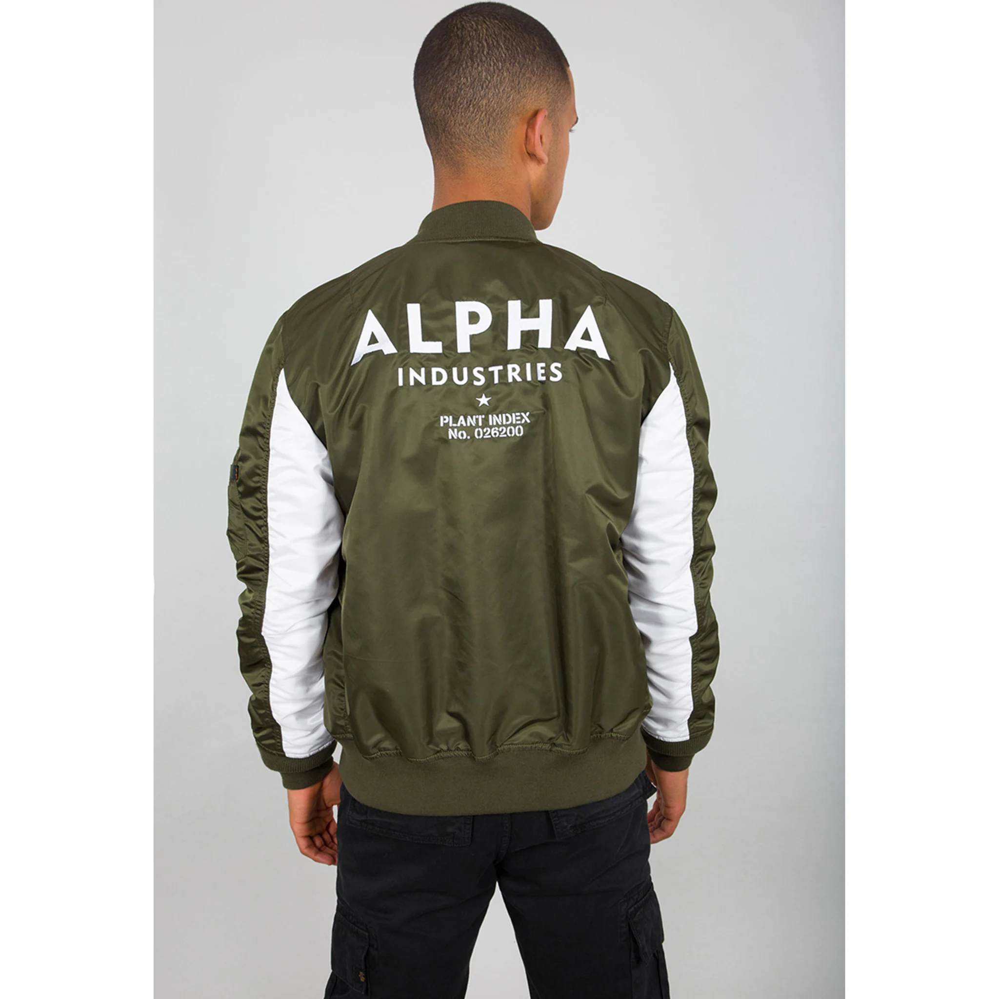 

Куртка-бомбер Alpha Industries " Alpha Industries Мужчины - Куртки-бомберы MA-1 TT Custom", зеленый