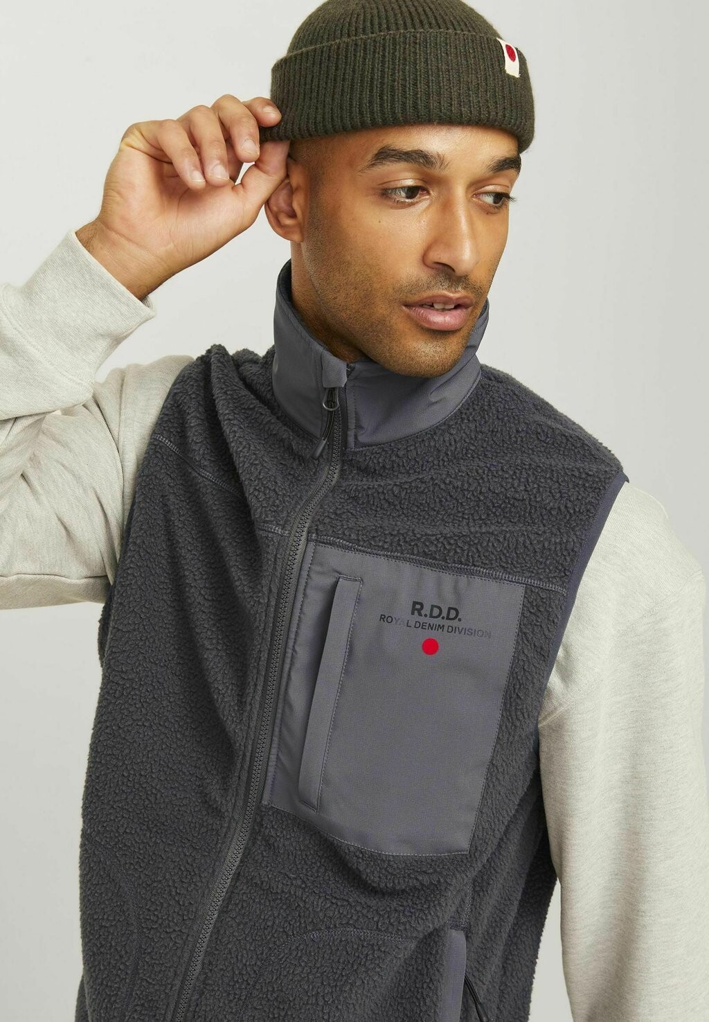 

Жилет Jack & Jones, темно-серый