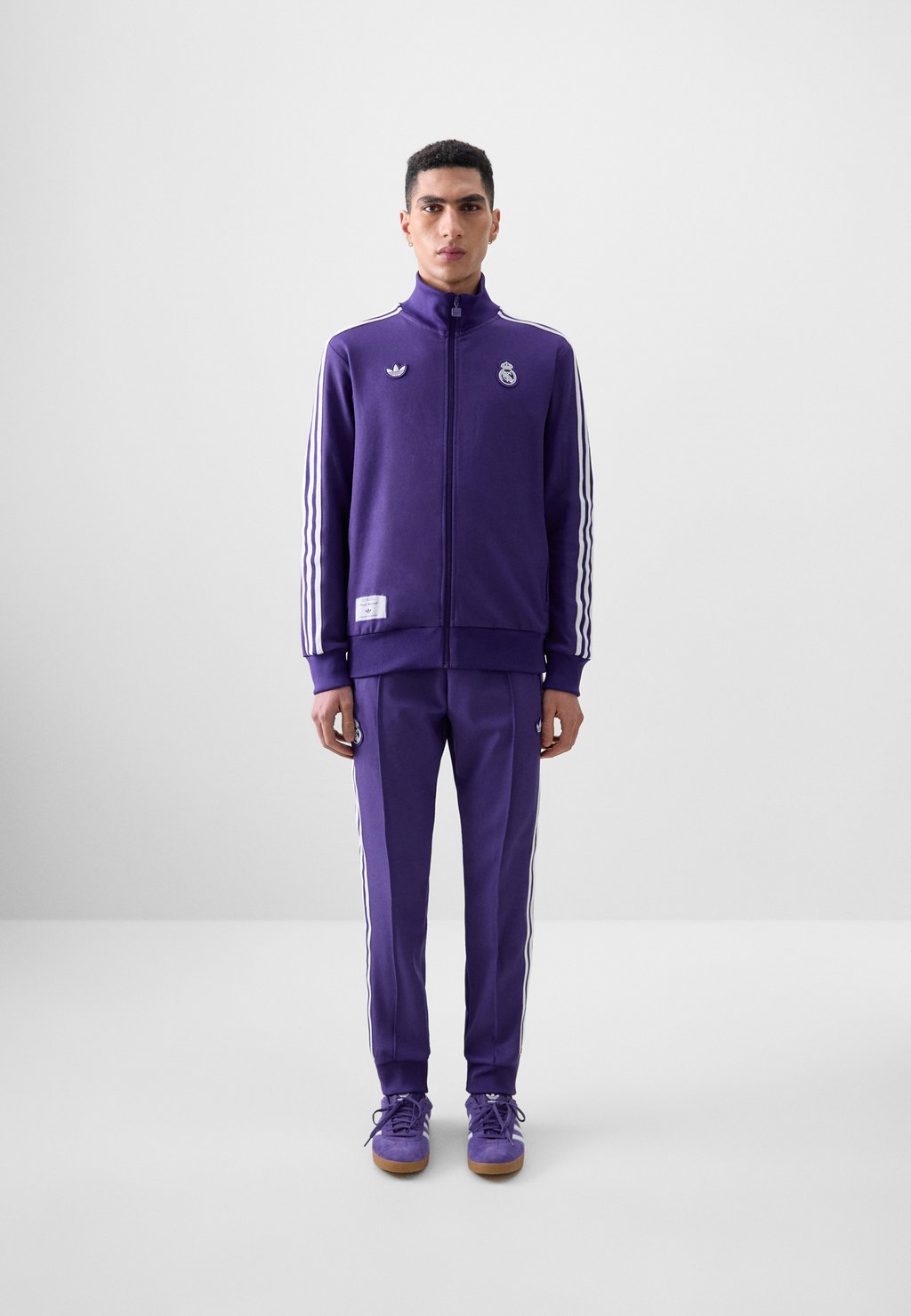 

Тренировочная куртка REAL MADRID ICON JACKET - Club wear Adidas Originals, фиолетовый