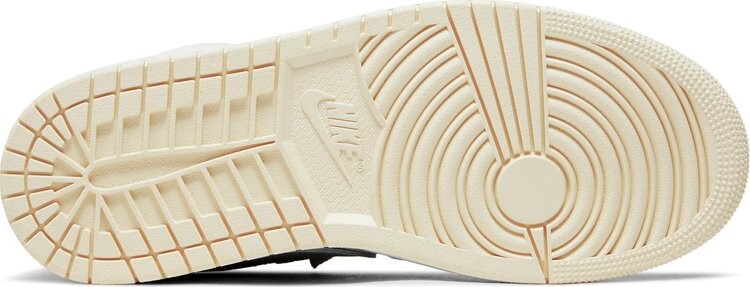 Кроссовки Wmns Air Jordan 1 High Method of Make 'Coconut Milk', кремовый — фото 4
