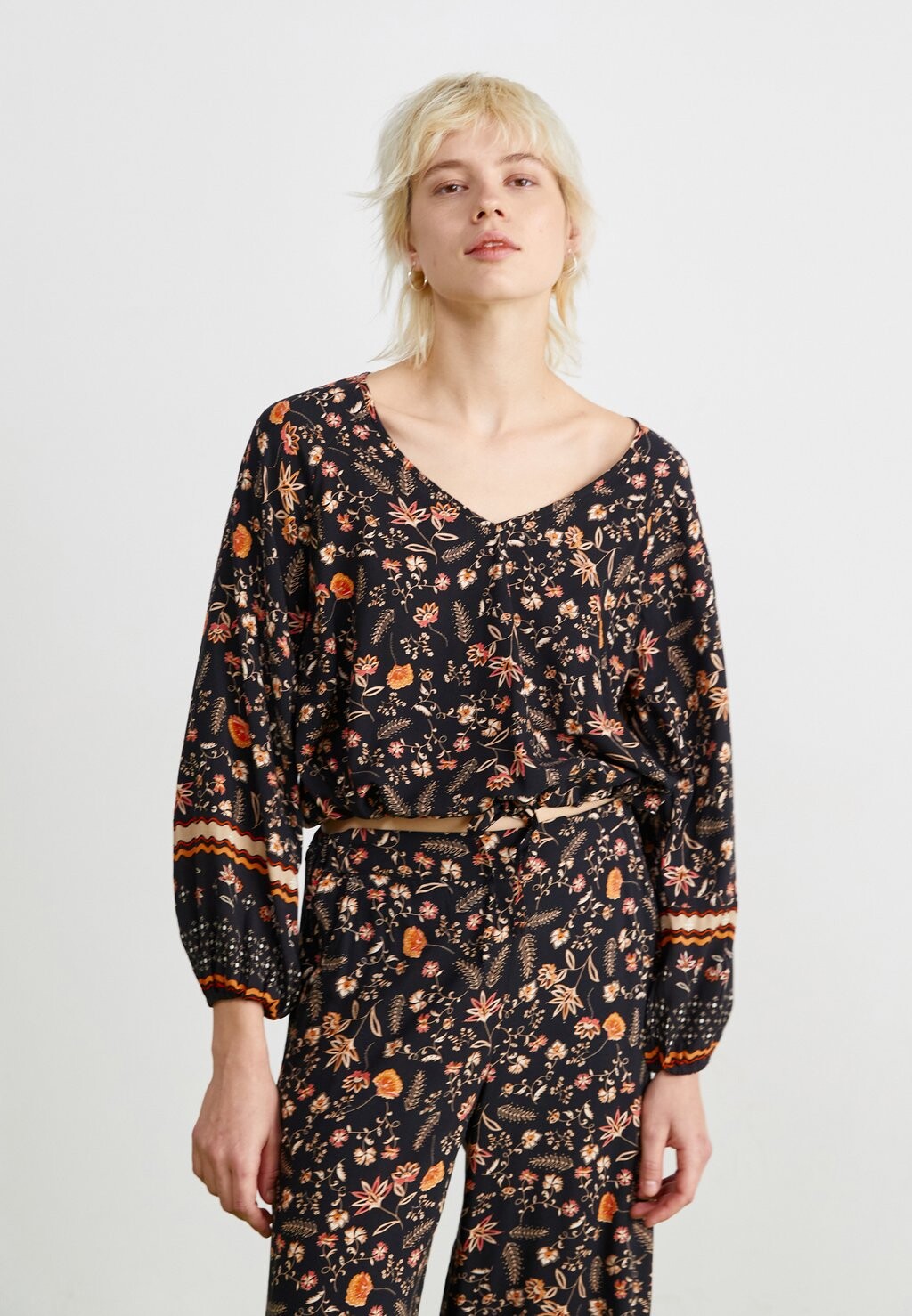 

Блуза NOMADIC MOOD Roxy, антрацит