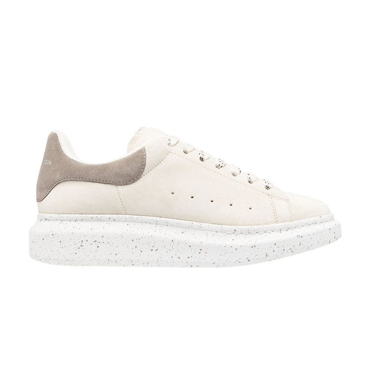 

Кроссовки Alexander McQueen Oversized Sneaker 'Ivory Stone', кремовый