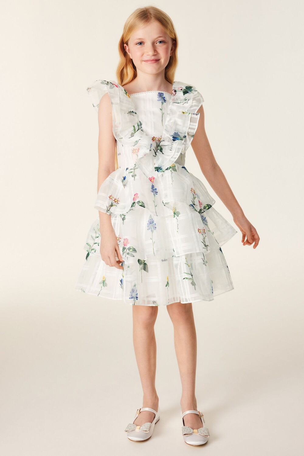 

Платье с цветочным принтом и оборками Baker By Ted Baker, белый