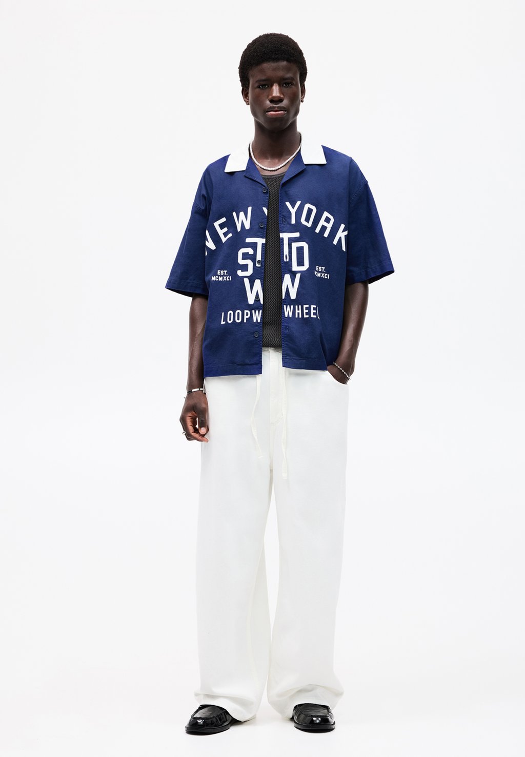 

Рубашка RUSTIC WITH CONTRAST COLLAR PULL&BEAR, синий