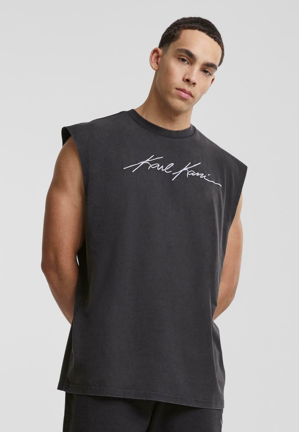 

Топ AUTOGRAPH WASHED SLEEVELESS Karl Kani, черный