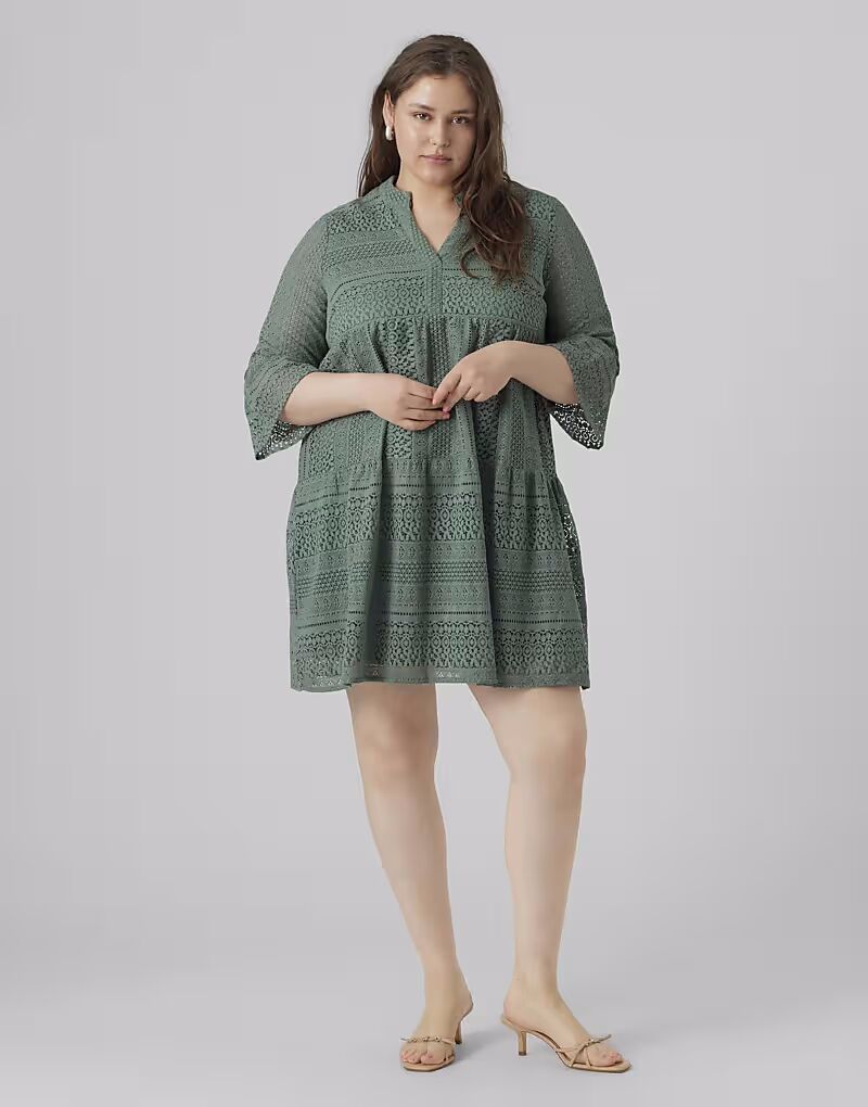 

Блуза Vero Moda Curve в лавровом венке