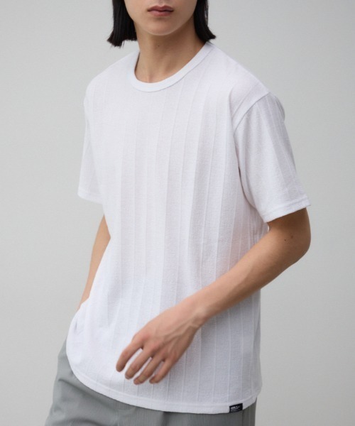 

Футболка с круглым вырезом и полосками в стиле "тени" AZUL BY MOUSSY, белый