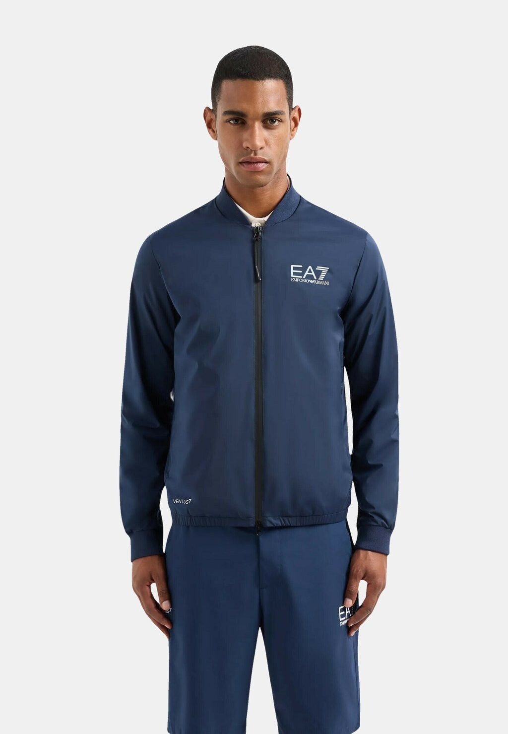 

Демисезонная куртка GOLF-CLUB EA7 Emporio Armani, синий