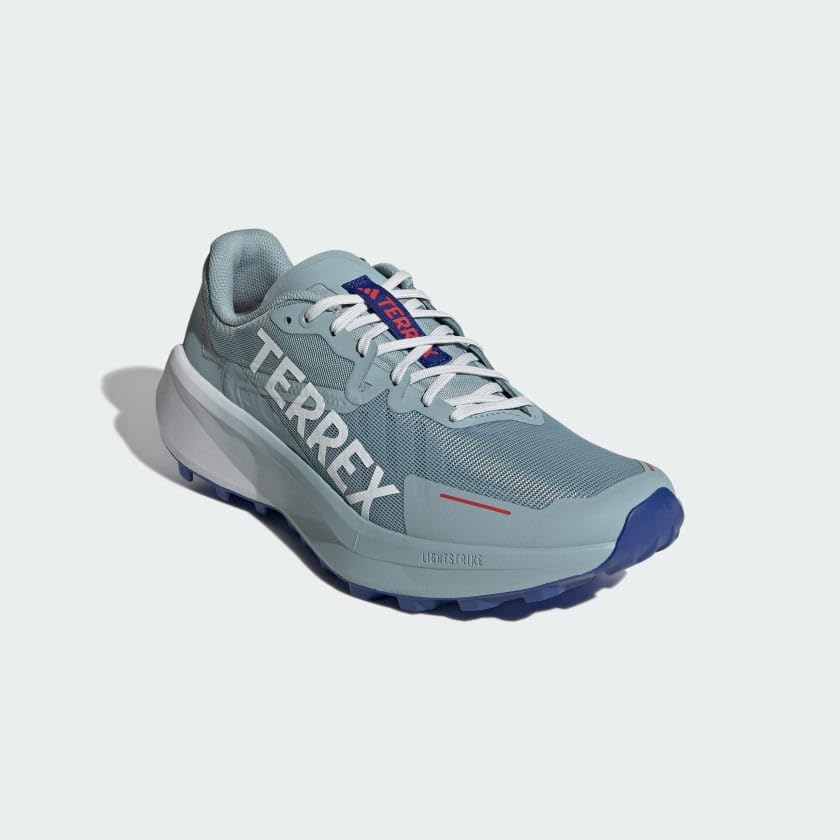 Мужские трейловые кроссовки Adidas Terrex Agravic 3, белый/голубой/серый — фото 4