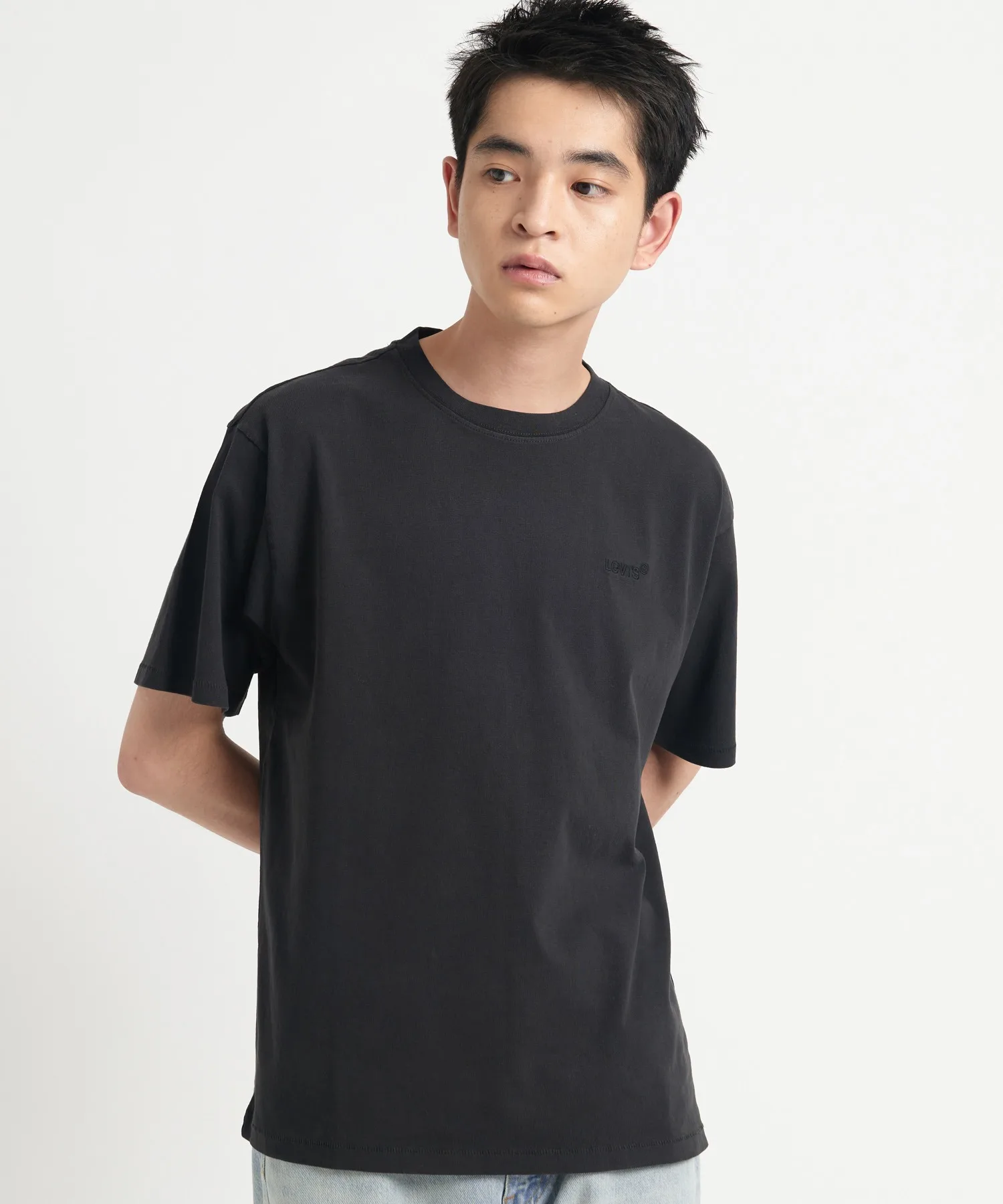 Унисекс футболка из органического хлопка Levi's RED TAB VINTAGE MINERAL BLACK чёрная